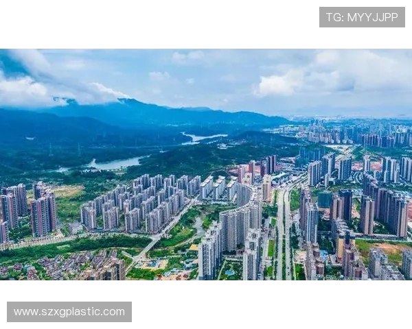 重庆足球队中路突破革新之路解析与未来展望