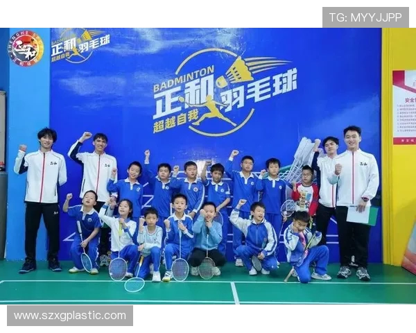 重庆羽毛球队总决赛精彩回顾速度之美展现团队实力与个人风采